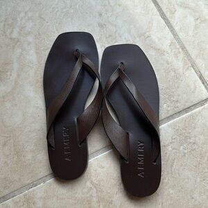 A EMERY KINTO LEATHER THONG SANDALS